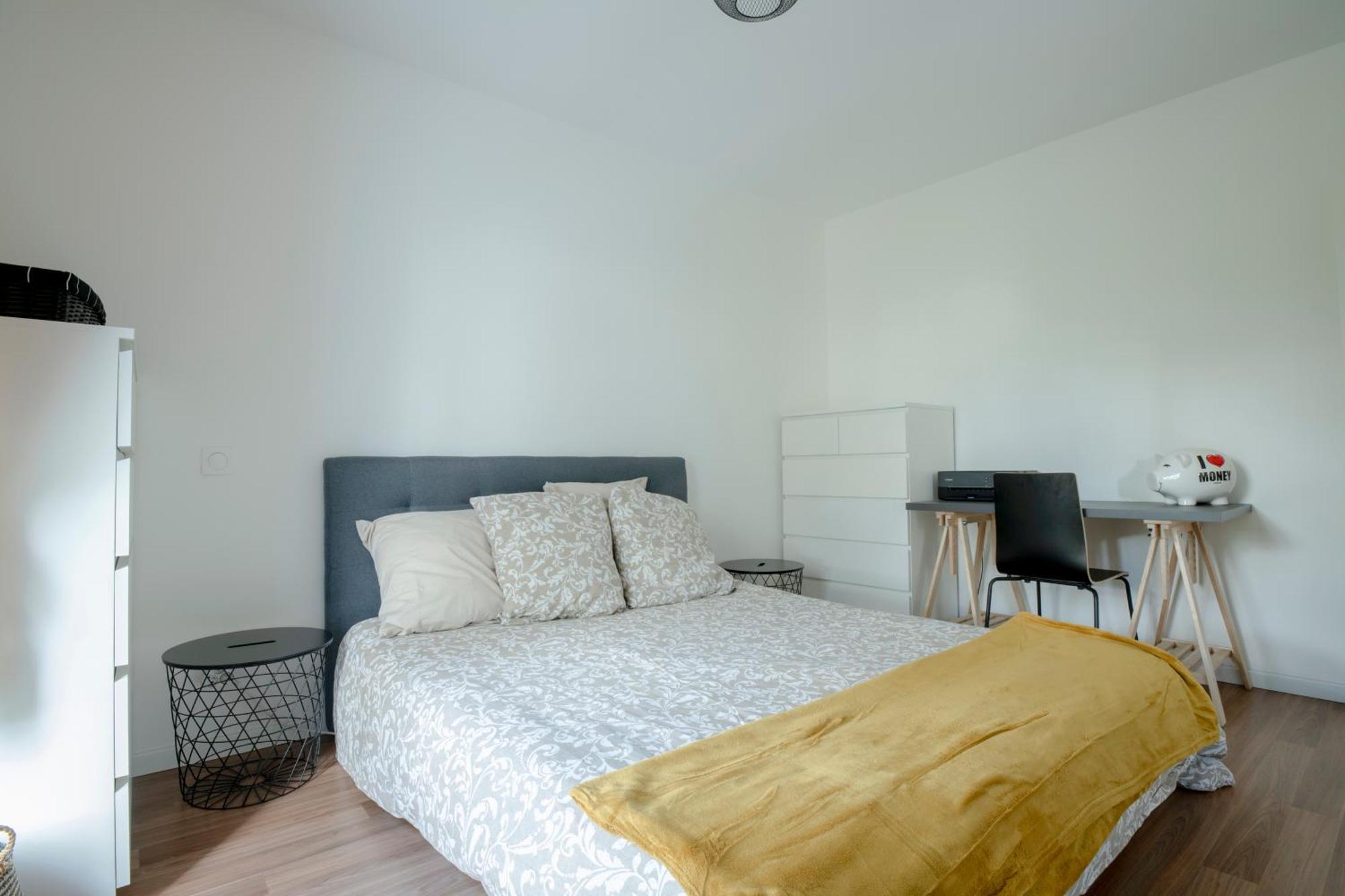 T2 Cosy Bordeaux - Tram & Parking Apartment Cenon Ngoại thất bức ảnh